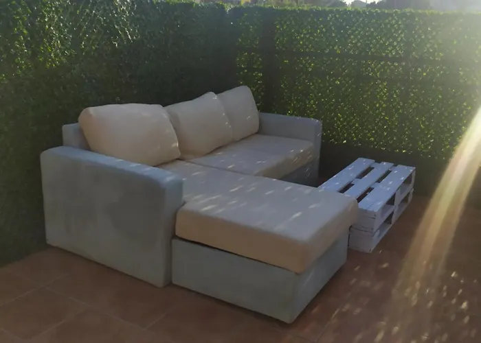 Housedenz Guest house