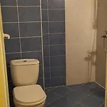 ゲストハウス Housedenz 3*