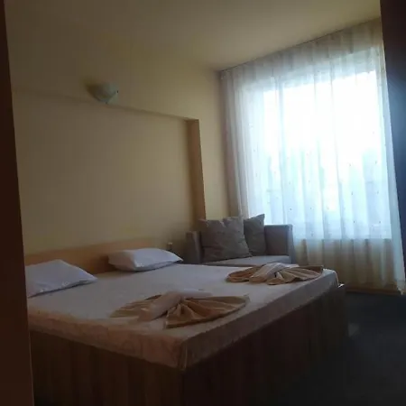 Housedenz بيت ضيافة 3*