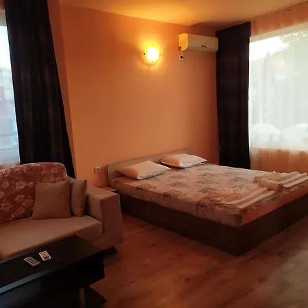 Housedenz 3*
