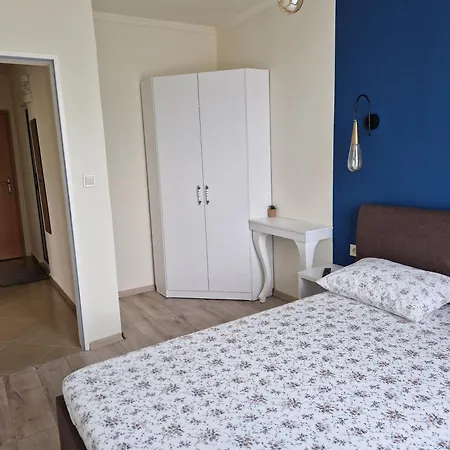 Housedenz 3* Tchernomorets