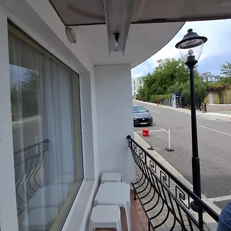 Housedenz Pensjonat Czernomorec