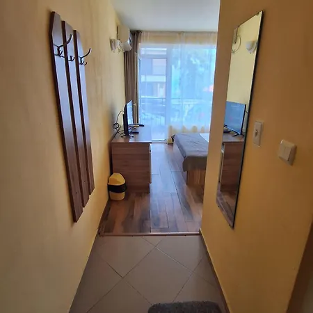 Pensjonat Housedenz Czernomorec