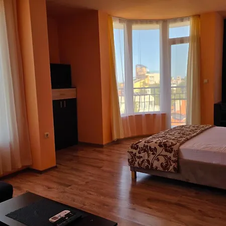 Housedenz Pensiune 3*