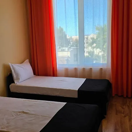 Pensiune Housedenz 3*